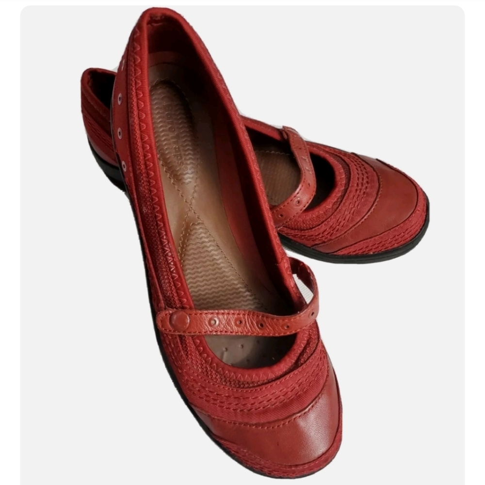 Bare Traps Size 9.5 Naxie Red Leather Mary Jane Shoes